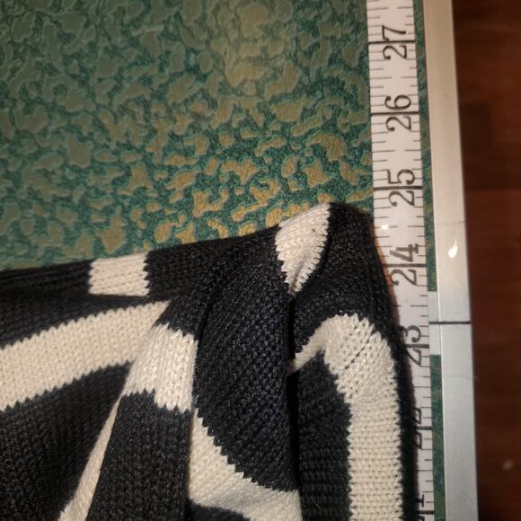 Jessica Simpson Women's Long Sleeve Cozy Knit Sweater Mini Dress, M - Picture 4 of 6